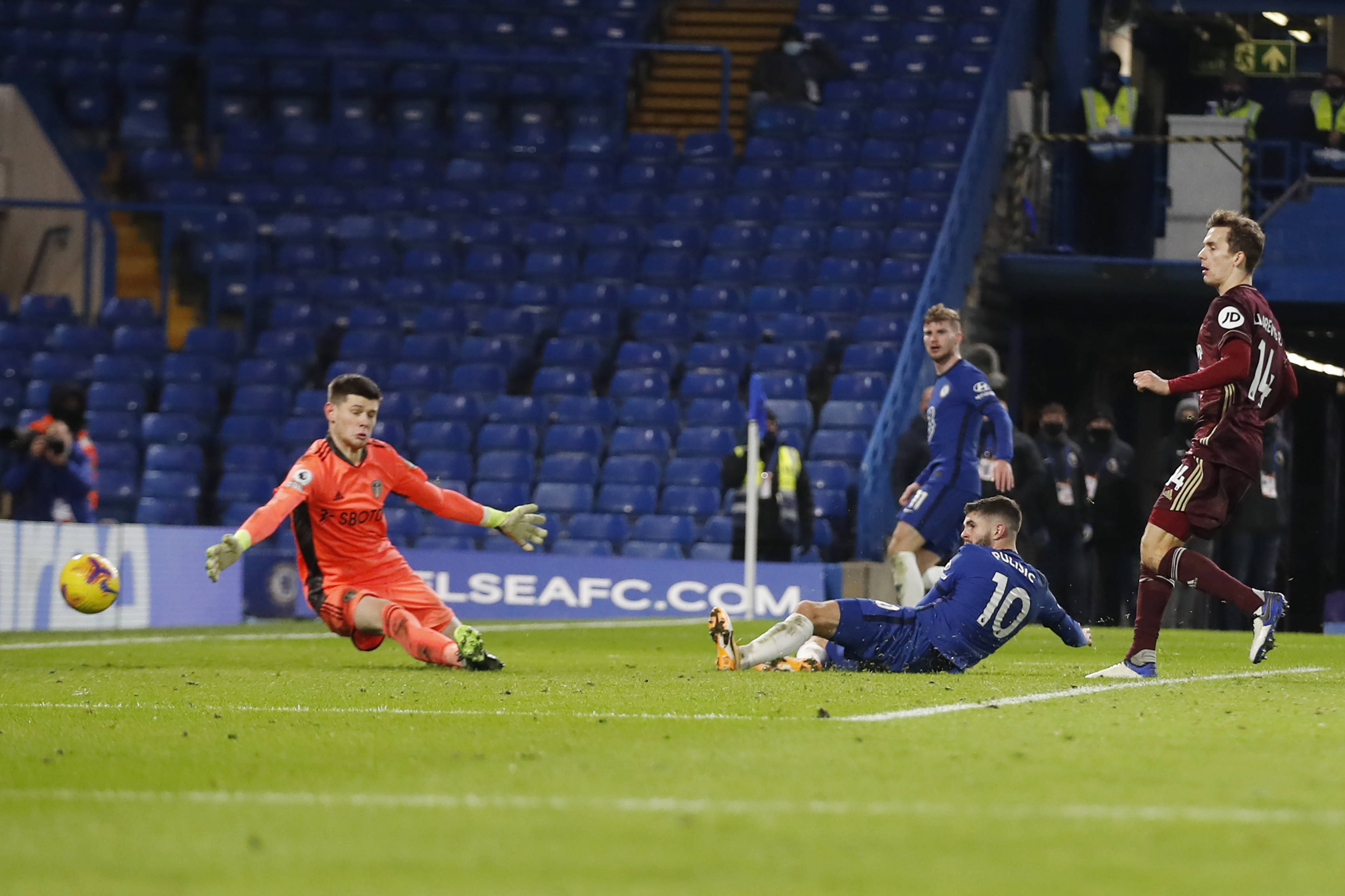 否从中获得 否从中获得